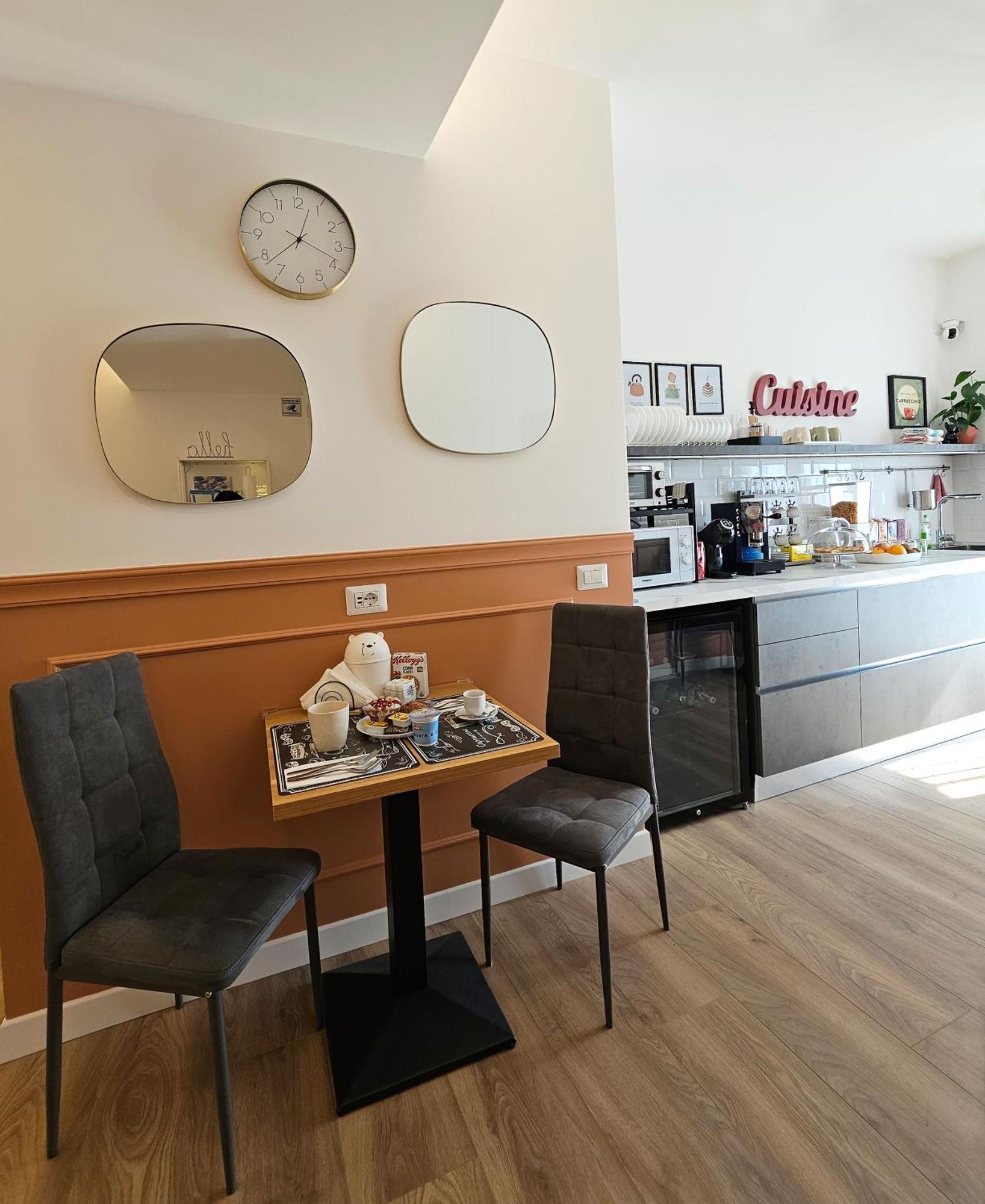 Domus Teano Luxury Bed and breakfast Roma